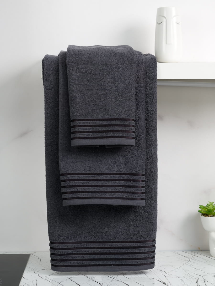 снимок Набор Полотенец махровых PandaHug Cozy Stripe темно-серое 140х70, 90х50, 40x70  пл. 400 гр м2 от магазина BIO-TEXTILES ОПТ