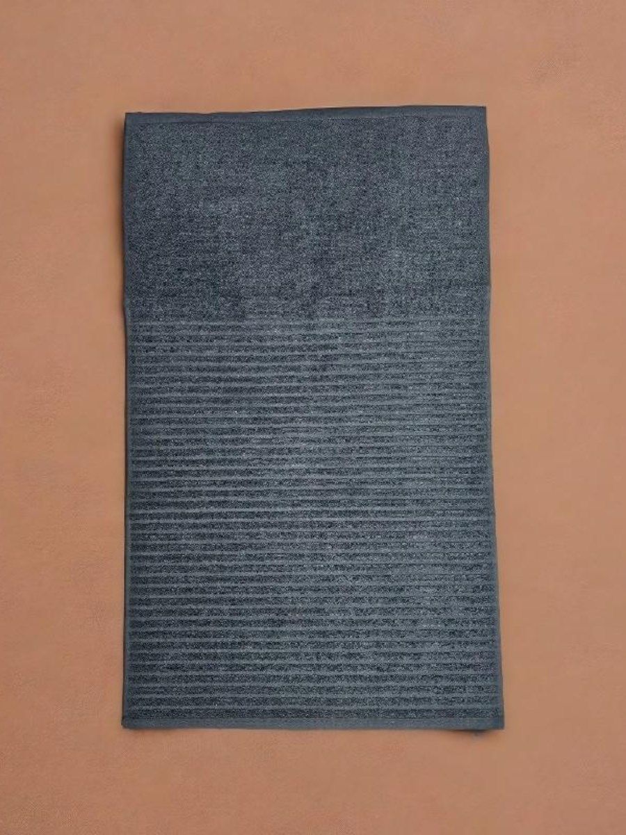 снимок Полотенце махровое черное полоса 50*90 от магазина BIO-TEXTILES ОПТ